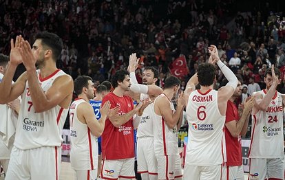 "Sırbistan'ı Yıkan Yıldızlar Yurtseven ve Biberovic'ten Maç Sonu Açıklamaları"